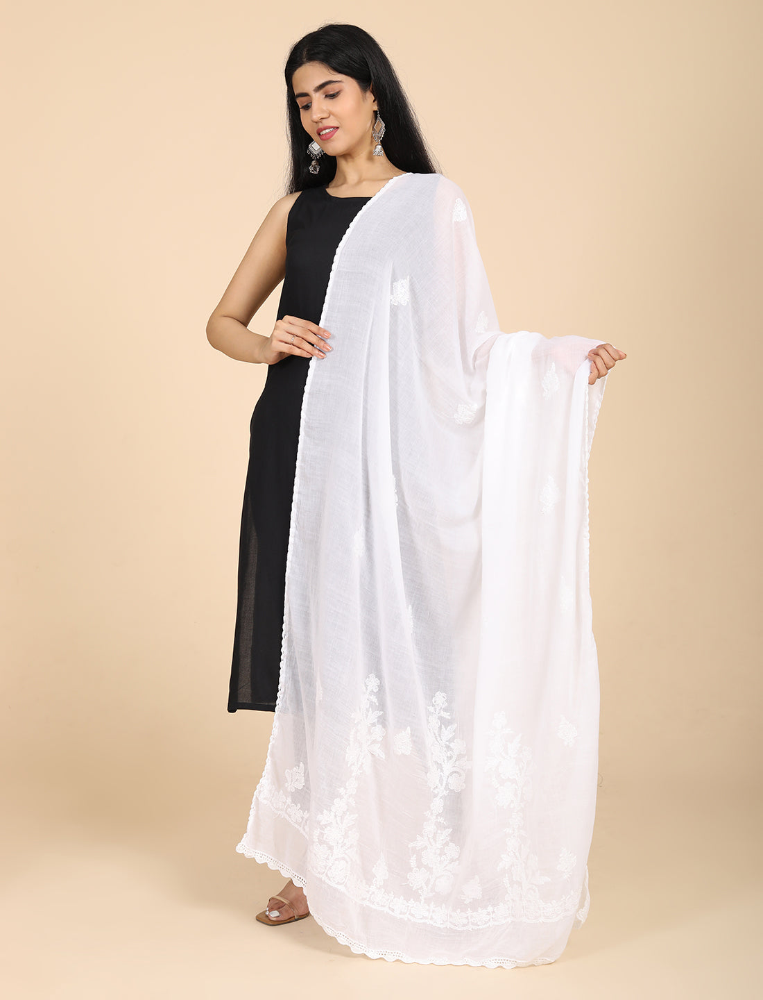 Ada White Chikankari Dupatta