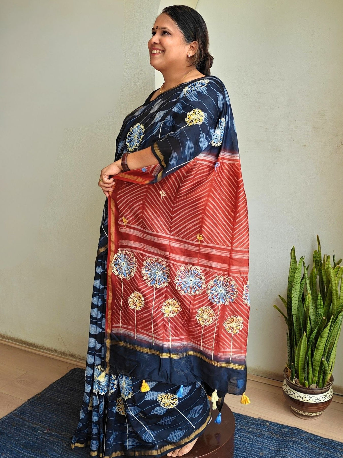 Singhaparni Charcoal Shibori with Embroidery Saree