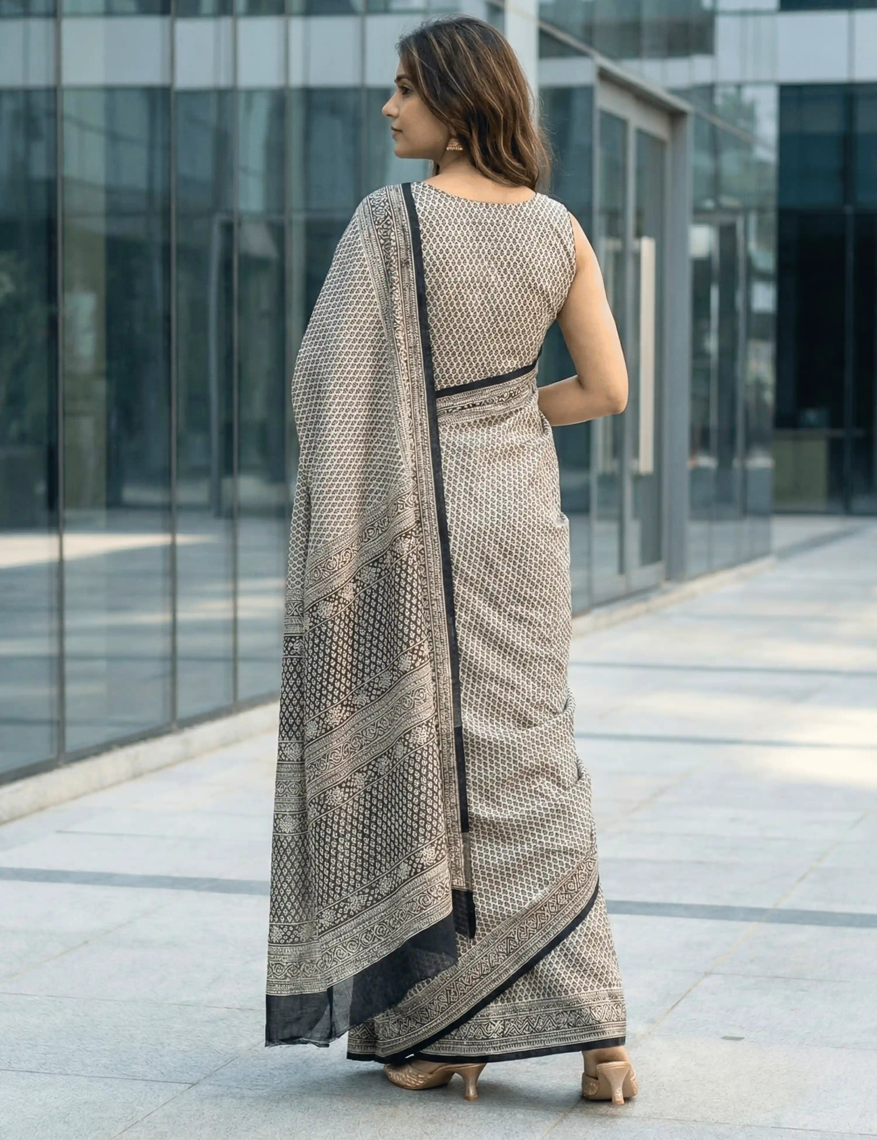 Indus Off-White Bagru Saree