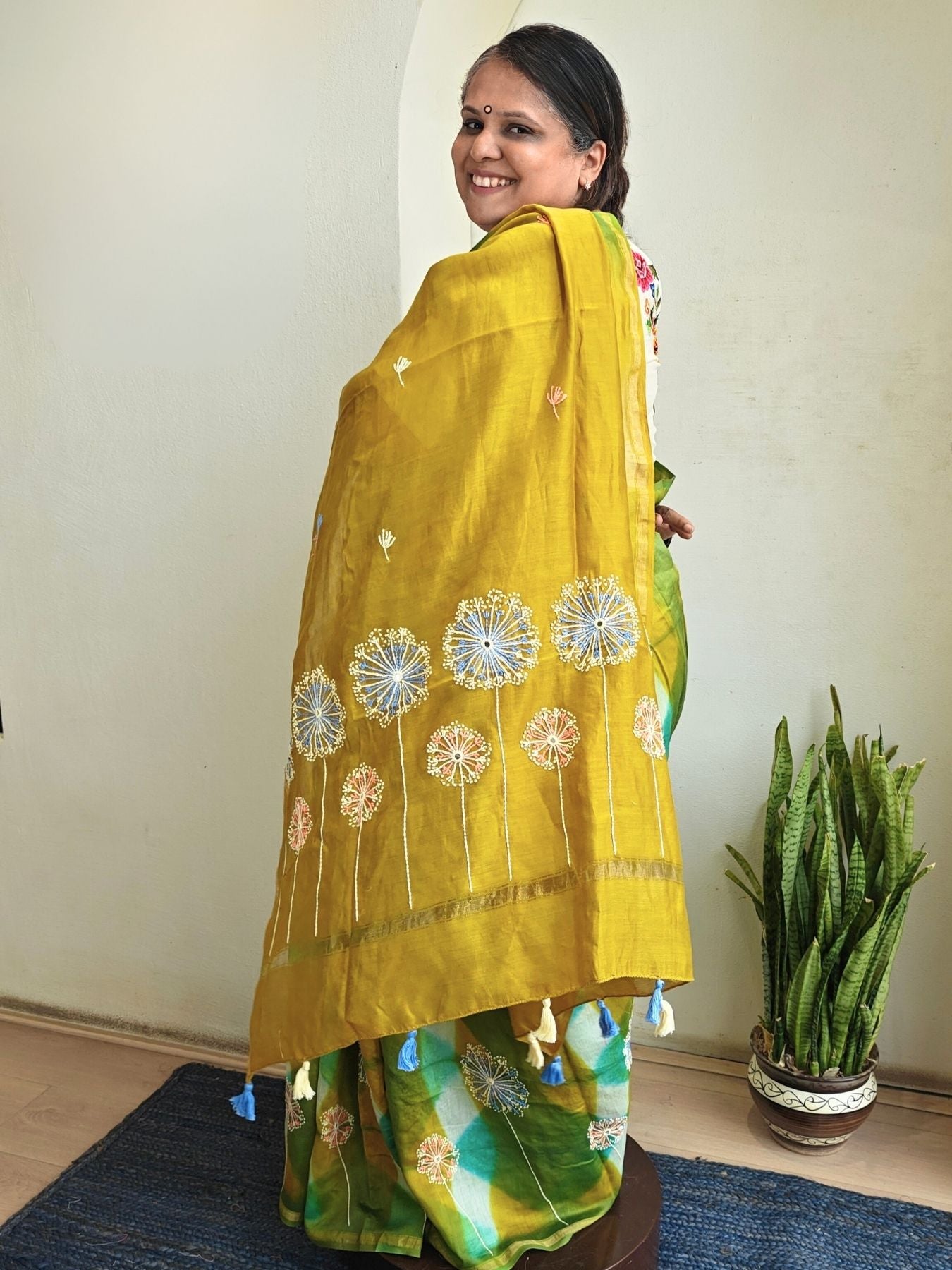 Singhaparni Multicolored Shibori with Embroidery Saree