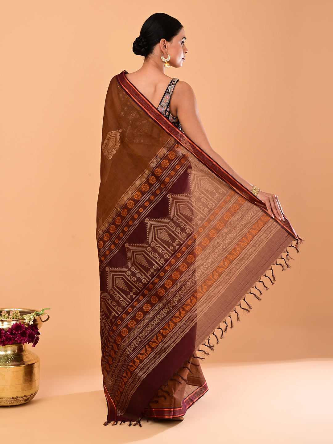 Brown Negamam Cotton Saree