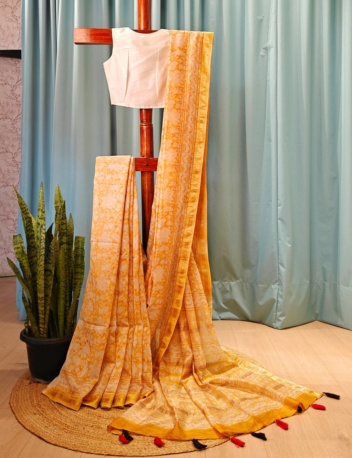 Mudhrita Multicolored Bagru Saree