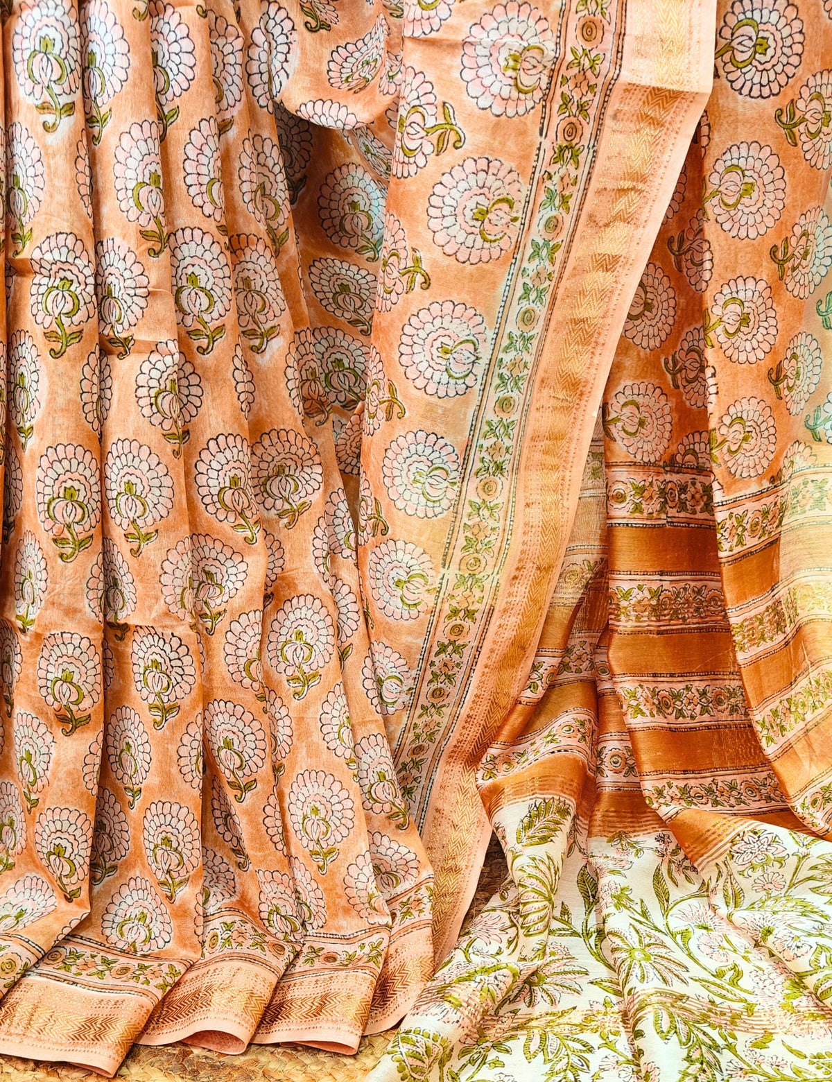 Mudhrita Multicolored Bagru Saree