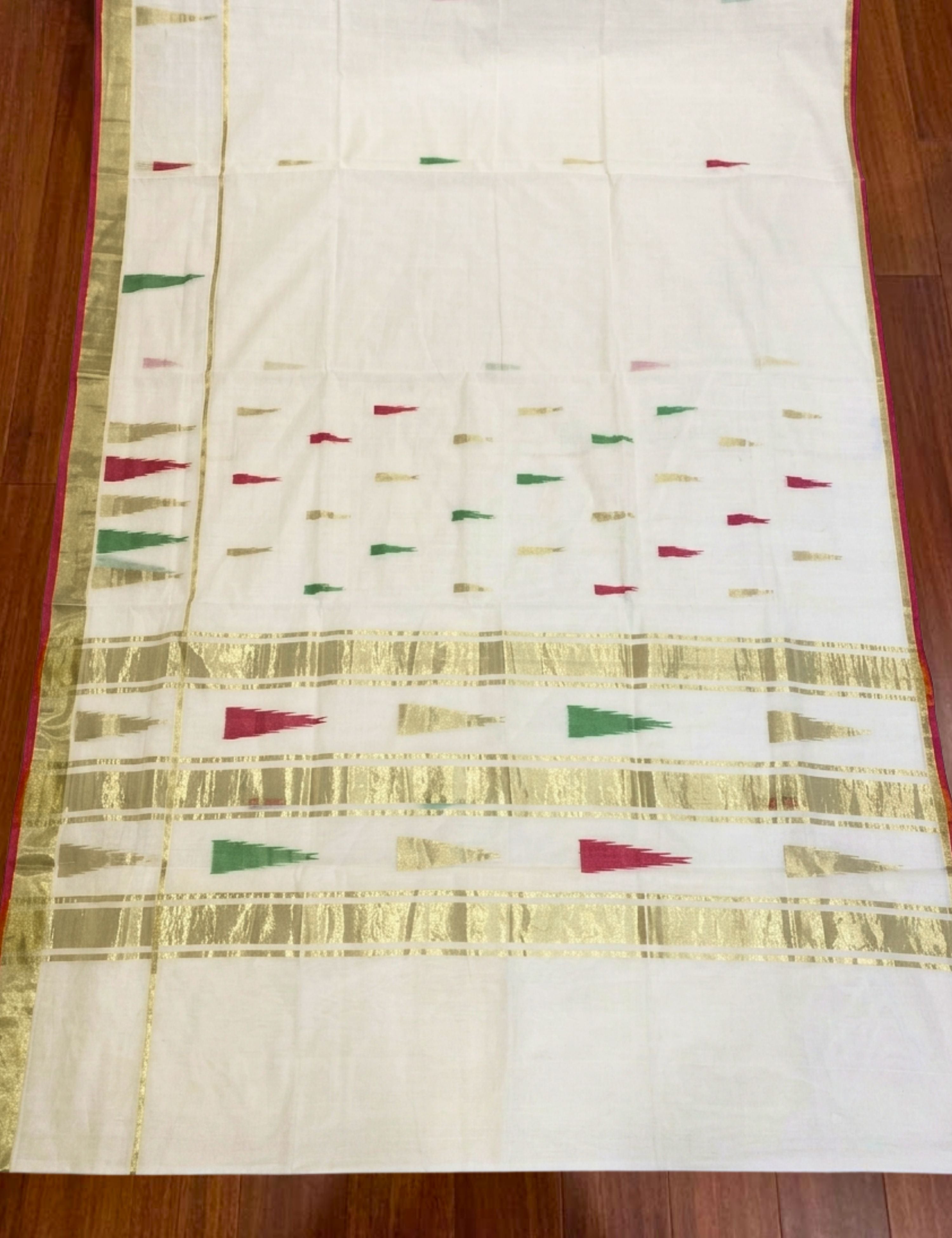 Mandir Off-White Venkatagiri Jamdani Saree