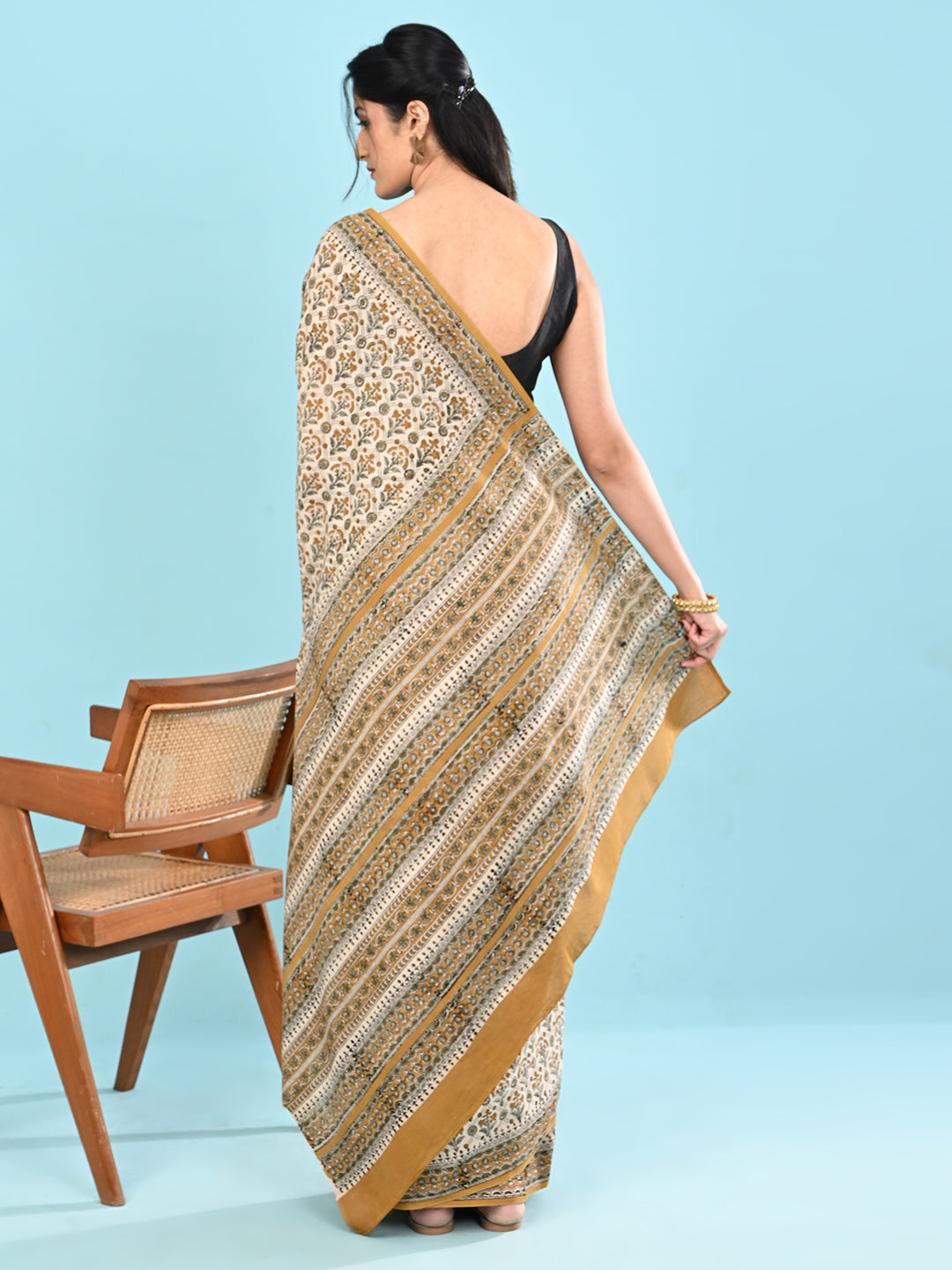 Chaap Multicolor Bagru Saree