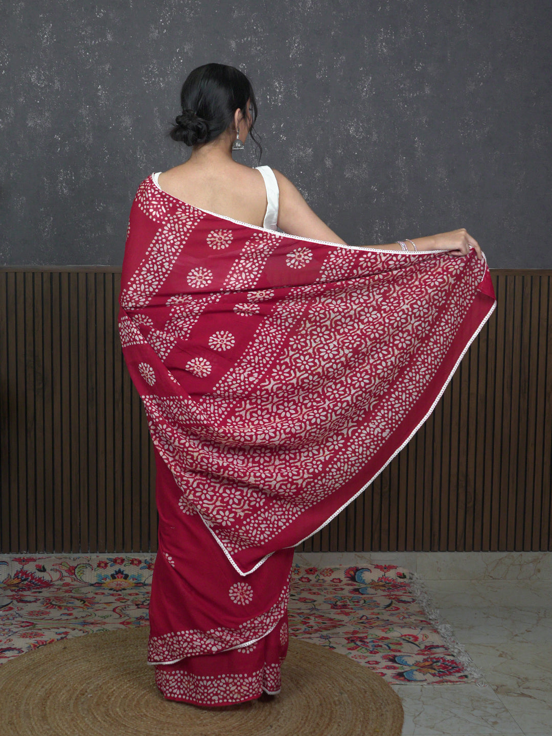 Suti Mudra Red Batik Saree
