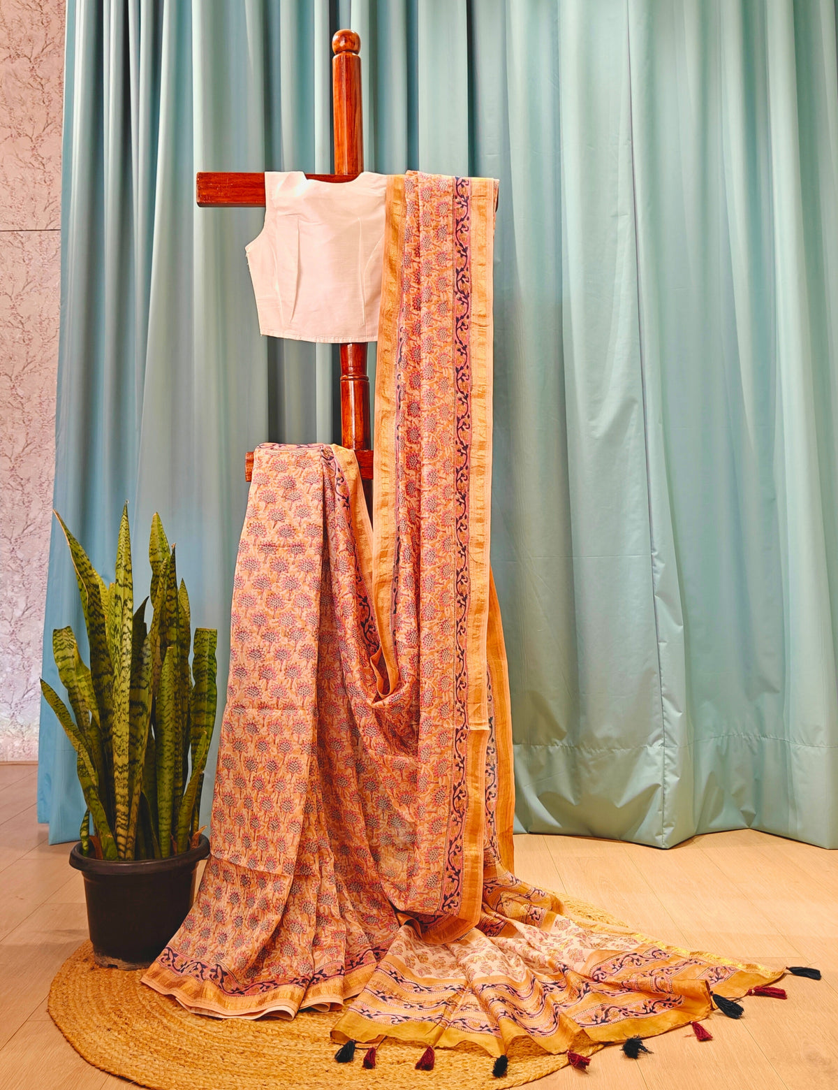 Mudhrita Multicolored Bagru Saree