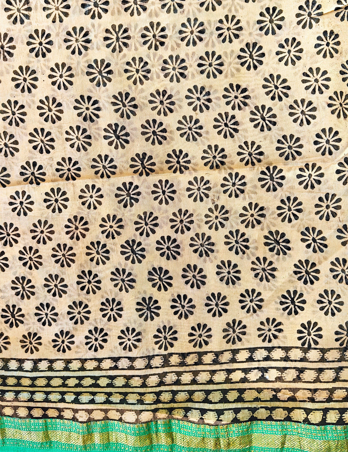 Mudhrita Multicolored Bagru Saree