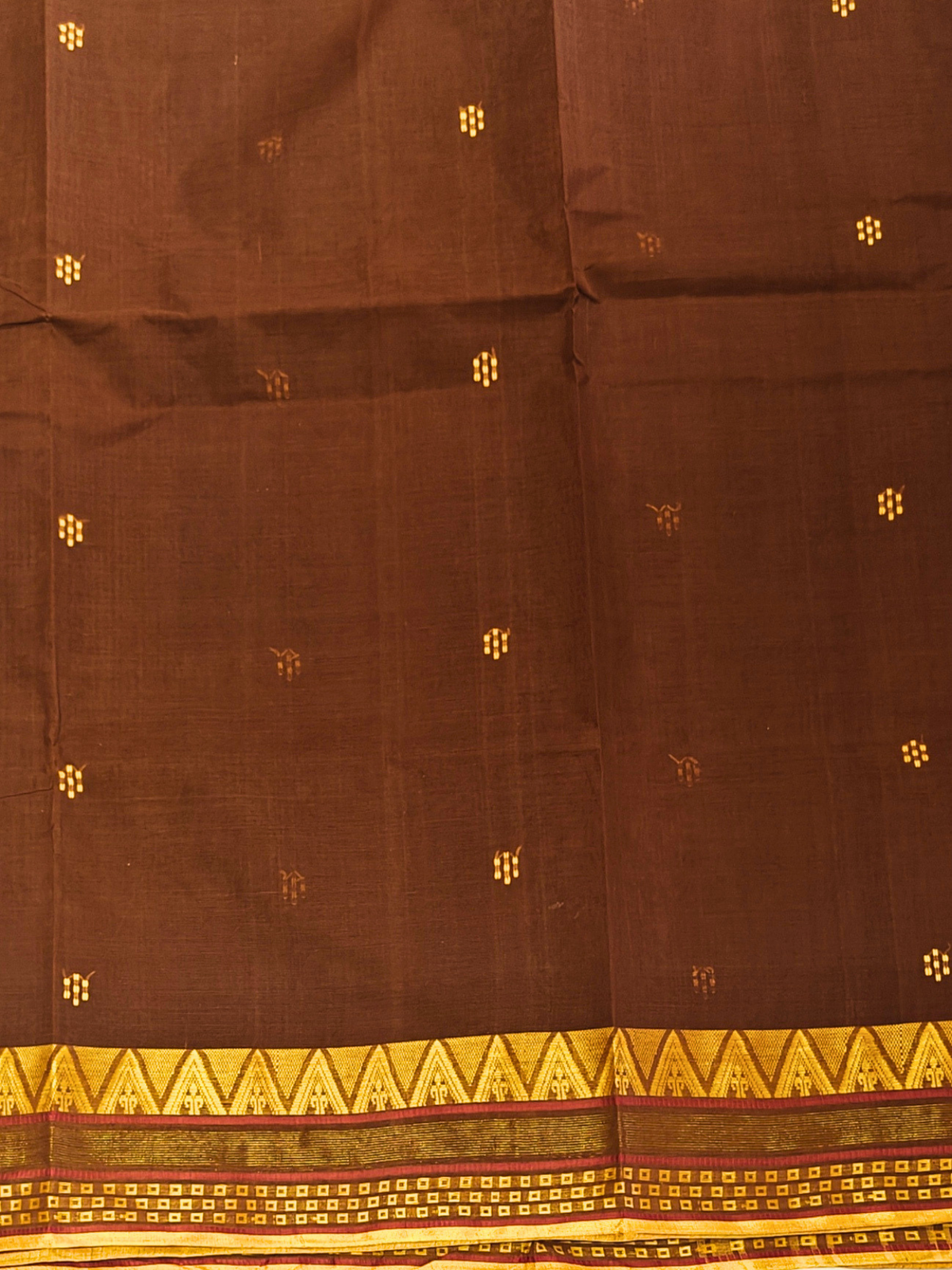 Reena Brown Dhaniakhali Saree