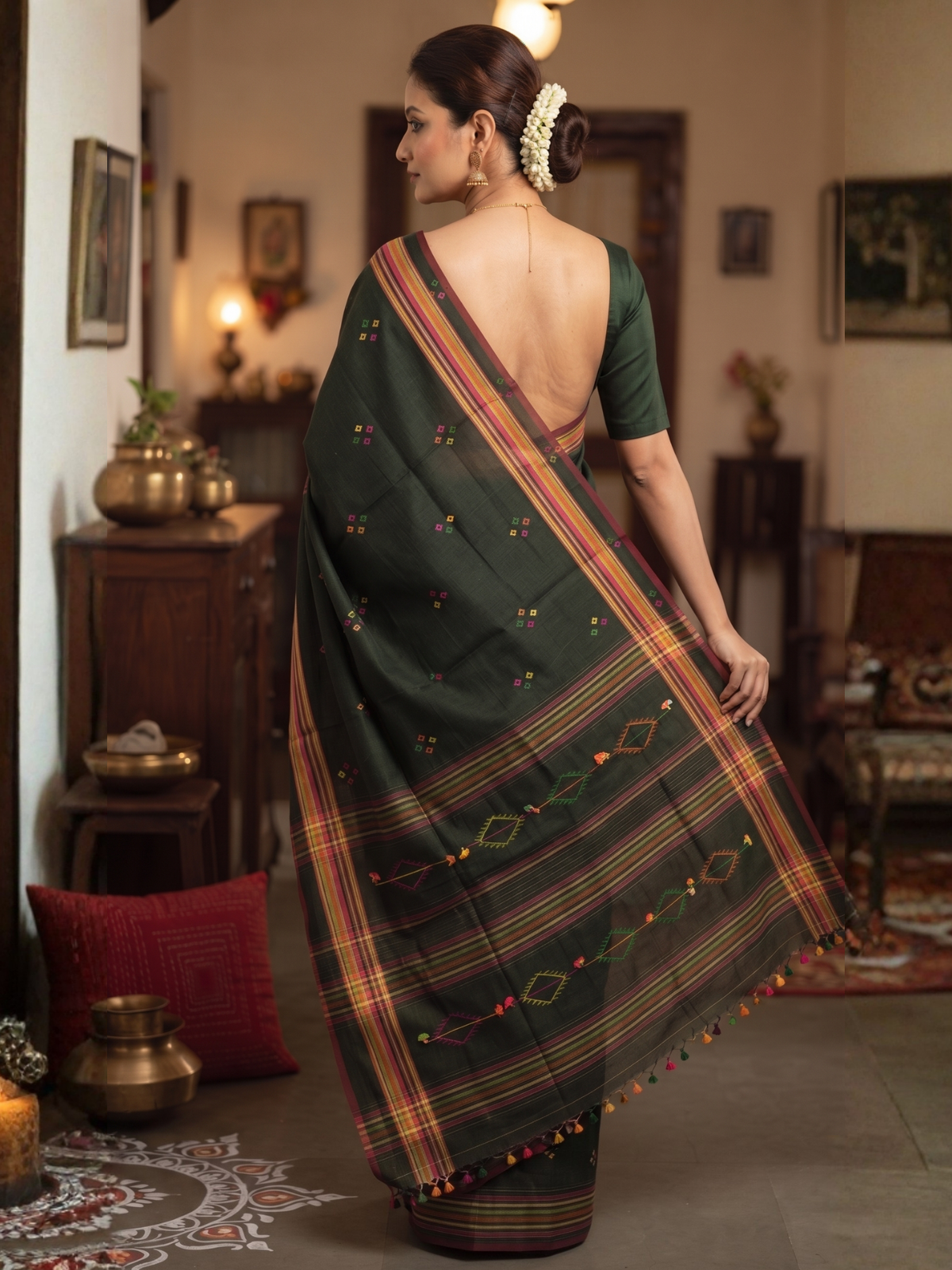 Kashi Black Bengal Handloom Saree